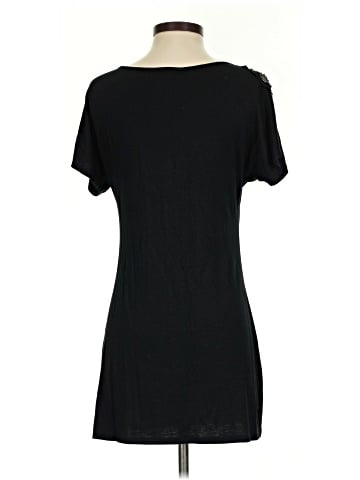 Romeo & Juliet Couture Short Sleeve T-Shirt (view 2)