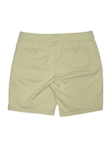 Lee Khaki Shorts (view 2)