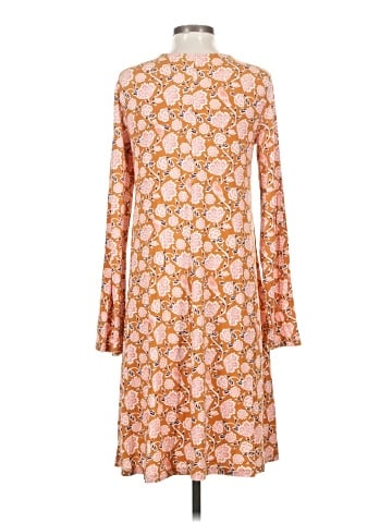Old Navy Casual Dress (view 2)