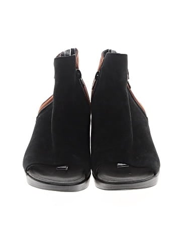 Naot Heels (view 2)