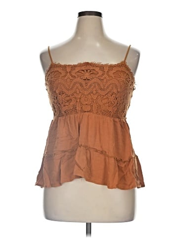 Daytrip Sleeveless Blouse (view 1)