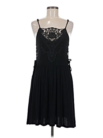 Xhilaration Cocktail Dress (view 1)