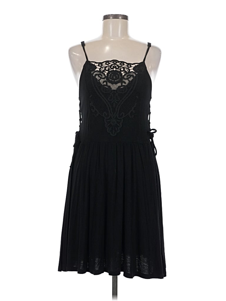 Pre-owned Xhilaration Cocktail Dress In Black