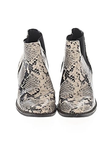 Universal Thread Ankle Boots (view 2)