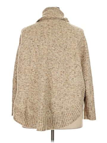 Leo & Nicole Pullover Sweater (view 2)