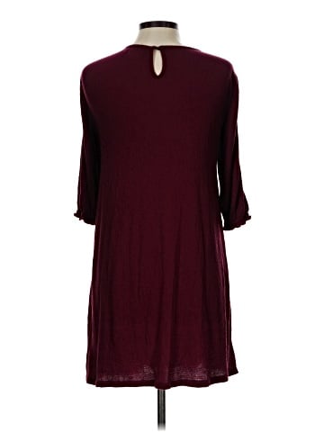 Old Navy Casual Dress (view 2)