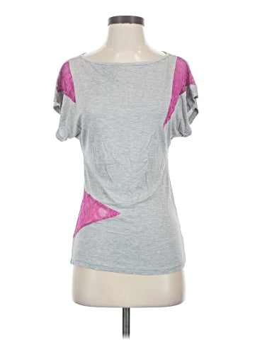 Romeo & Juliet Couture Short Sleeve T-Shirt (view 1)
