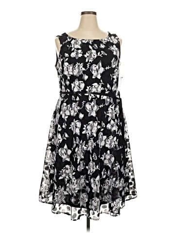 Gabby Skye Cocktail Dress (view 1)
