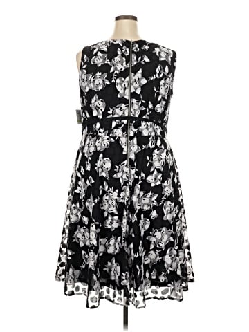 Gabby Skye Cocktail Dress (view 2)