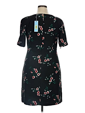 Draper James Casual Dress (view 2)