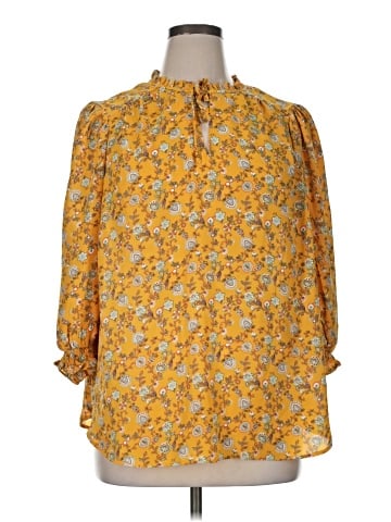 Carolina Belle 3/4 Sleeve Blouse (view 1)
