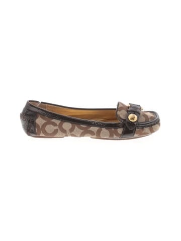 Coach Flats (view 1)