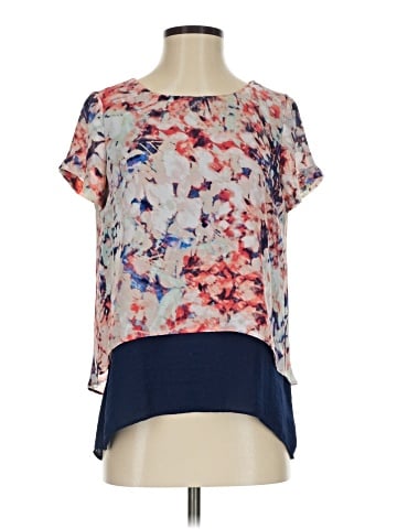 a.n.a. A New Approach Short Sleeve Blouse (view 1)