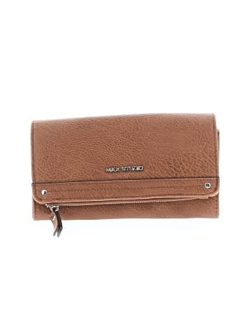 Max Studio Wallet (view 1)