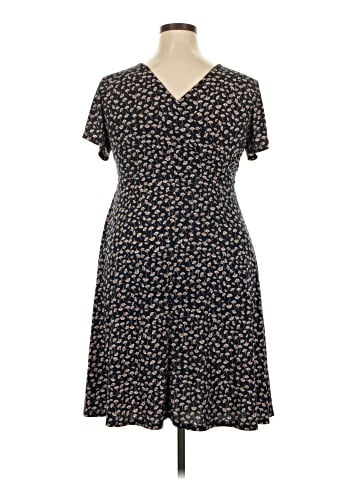 Kaileigh Casual Dress (view 2)