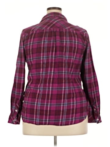 Croft & Barrow Long Sleeve Button-Down Shirt (view 2)