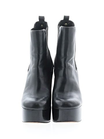 MICHAEL Michael Kors Ankle Boots (view 2)