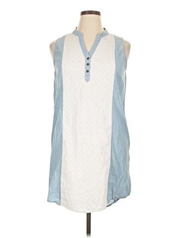 Xhilaration Casual Dress (view 1)