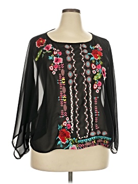 The Paragon 3/4 Sleeve Blouse