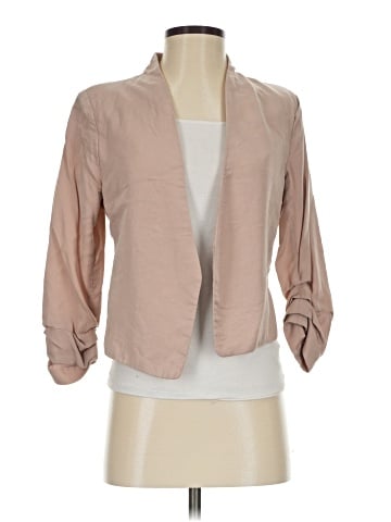 Maison d' Amelie Blazer (view 1)