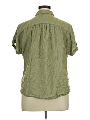 Ava & Viv Short Sleeve Blouse (view 2)