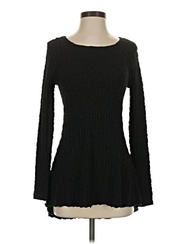 Julian Taylor Long Sleeve Top (view 1)