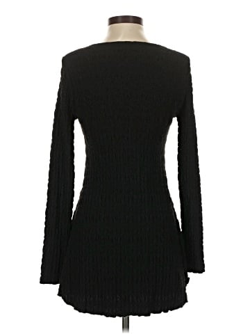 Julian Taylor Long Sleeve Top (view 2)