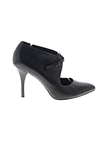 Pour La Victoire Heels (view 1)