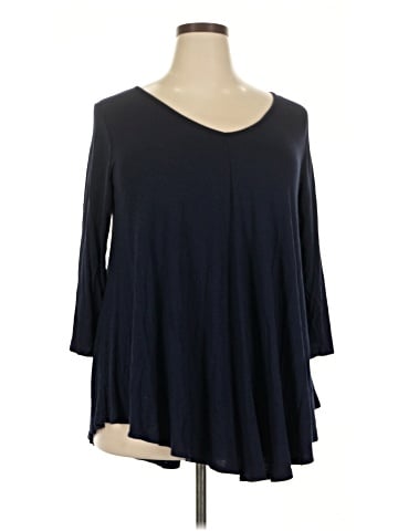 Green Envelope 3/4 Sleeve Top (view 1)