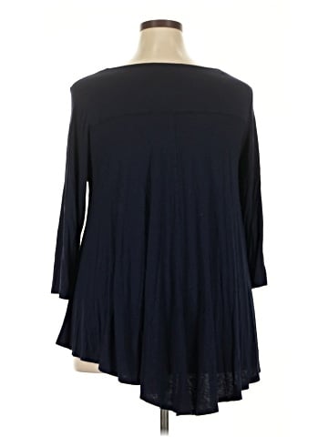 Green Envelope 3/4 Sleeve Top (view 2)