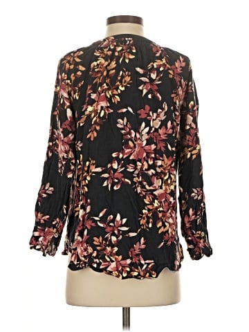 Ingrid + Isabel 3/4 Sleeve Blouse (view 2)
