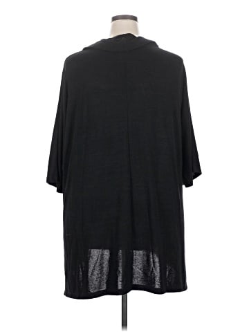 Catherines Poncho (view 2)