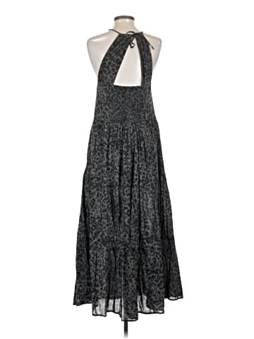 Old Navy Casual Dress (view 2)