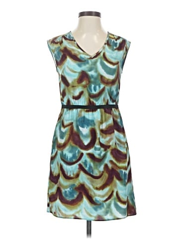 Ann Taylor LOFT Outlet Cocktail Dress (view 1)