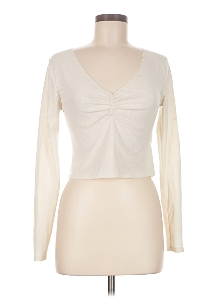 Pre-owned Wild Fable Long Sleeve T-shirt In Ivory