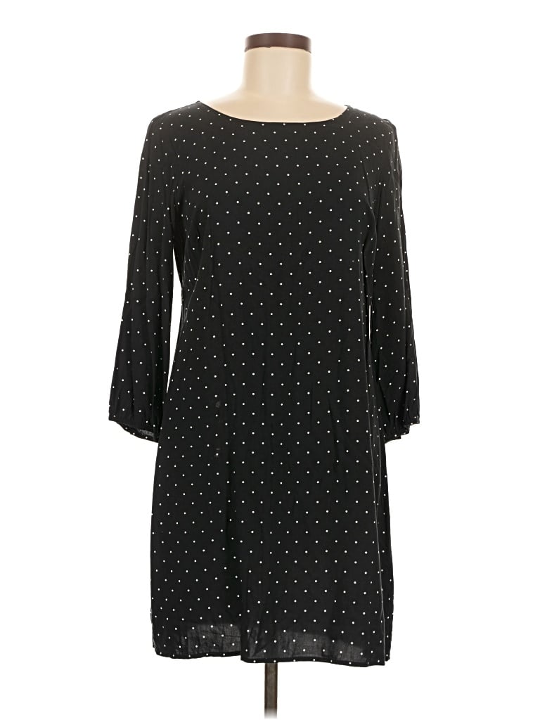 Pre-owned Old Navy Casual Dress In Black