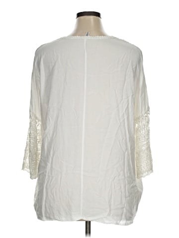 MONORENO 3/4 Sleeve Top (view 2)