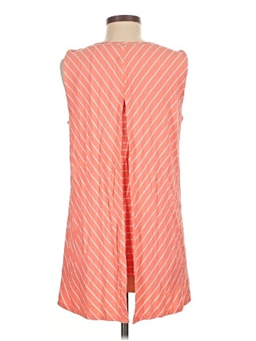Nina Leonard Sleeveless Top (view 2)