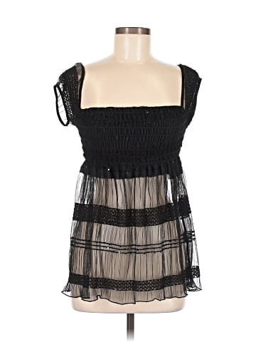 Unyx Sleeveless Top (view 1)