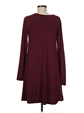 Old Navy Casual Dress (view 2)