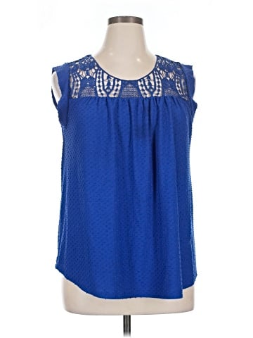 Hope & Harlow Sleeveless Blouse (view 1)
