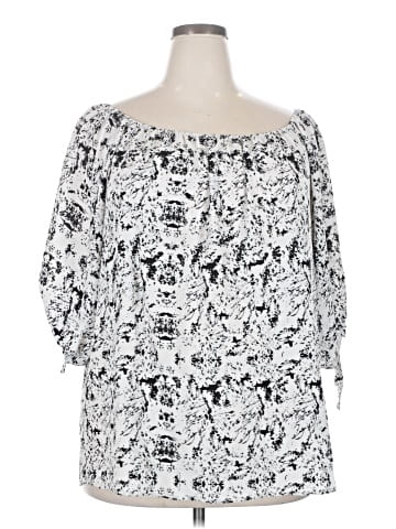 Elizabeth 3/4 Sleeve Blouse (view 1)