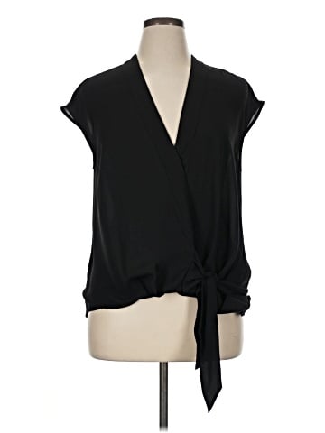 Trouve Sleeveless Blouse (view 1)