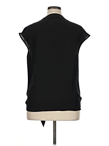 Trouve Sleeveless Blouse (view 2)