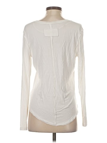 Urban Outfitters Long Sleeve T-Shirt (view 2)