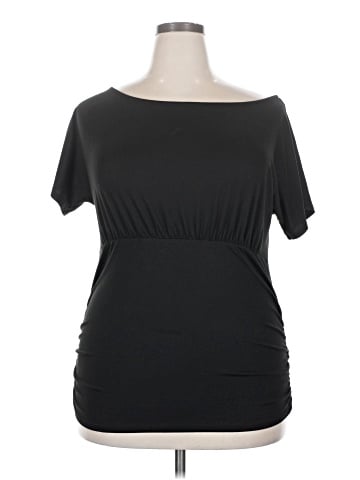 Free Kisses Short Sleeve Top (view 1)