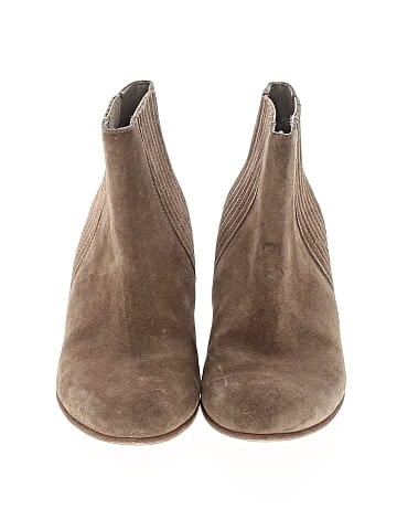 Vince. Ankle Boots (view 2)