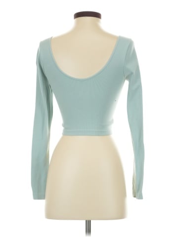 Aeropostale Long Sleeve T-Shirt (view 2)