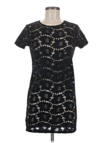 Forever 21 Casual Dress (view 1)