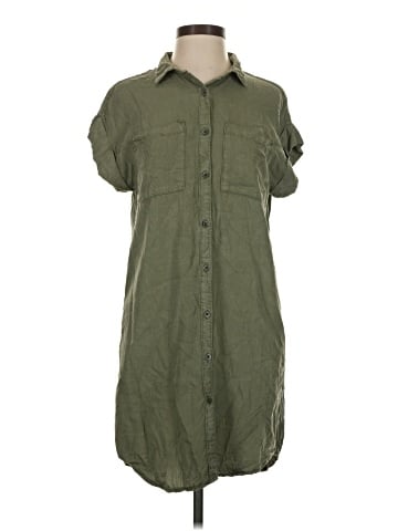 Velvet Heart Short Sleeve Button-Down Shirt (view 1)